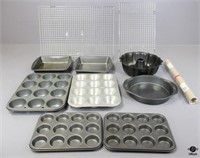 Various Metal Bakeware