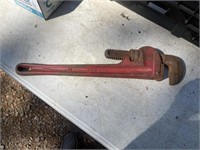18” Pipe Wrench