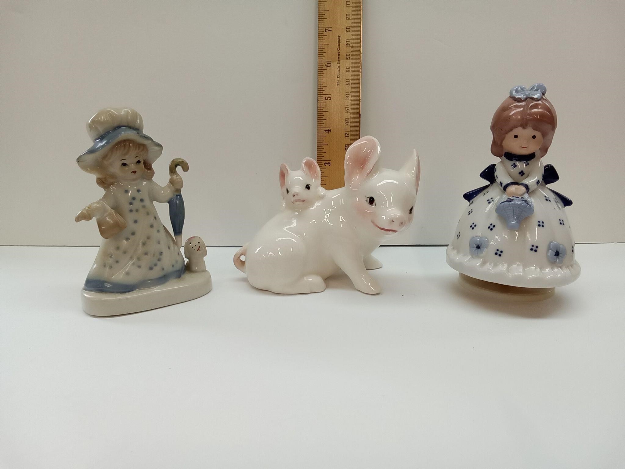 Musical Doll, Piggies and Girl