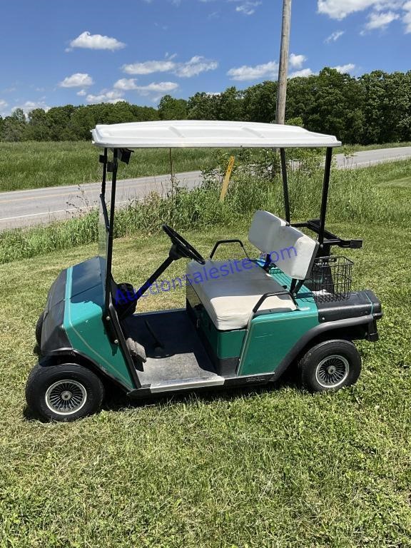 EZGO ELECTRIC GOLF CART New Batteries