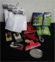 Mesh laundry bags, removable hooks, large clips,