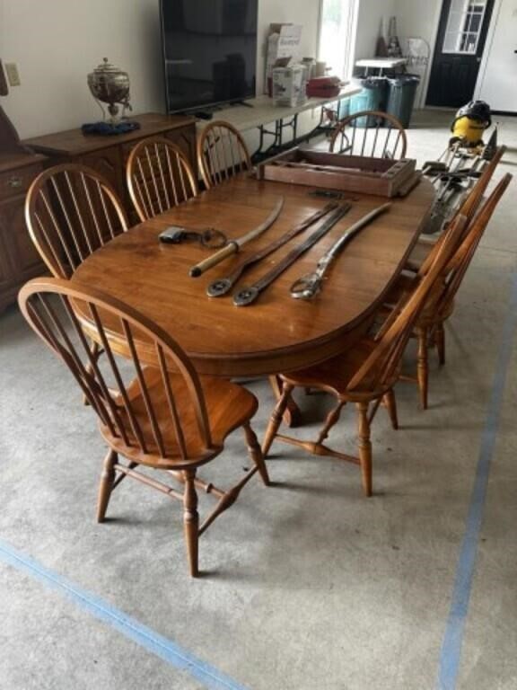 Dinning Room Set Table & 8 Chairs