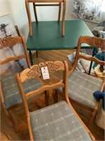 VTG SOLID WOOD CHAIRS & FOLDING TABLE