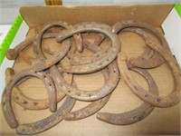 LOT OF HORSE SHOES