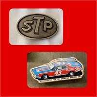 STP Beltbuckel and Richard Petty decals