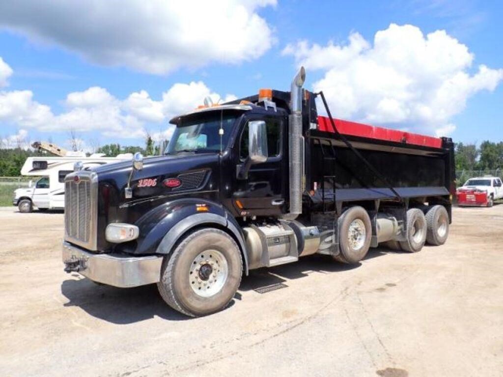 2020 Peterbilt 567 Tri/A Dump Truck 1NPCX4TX1LD634