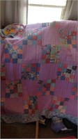 Vintage twin size quilt, tablecloth