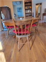EARLY OAK TABLE W/3 LEAVES AND 4 CHAIRS