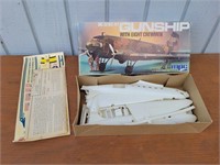 MPC DC-3/AC-47 Gunship 1/72 Scale Model Plane Kit