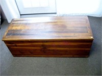 Vtg Lane Cedar Chest 46 1/2"x18"x17"