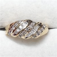 Certified 10K Diamond(0.4Ct,I2-I3,G-H) Ring