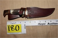 Bertram knife w/stage handle, hen & rooster sheath