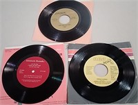 Three 7" Records Incl. Them Annies Song