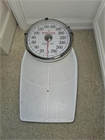 Healthometer Bathroom Scale