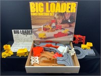 Tomy No. 5001 Big Loader Construction Set with box