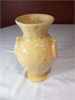 Shawnee 7.5" Vase w/Rings