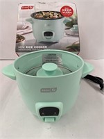 DASH MINI RICE COOKER