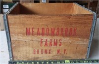 Meadowbrook Farms Primitive Box