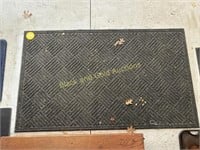 (4) Outdoor Floormats