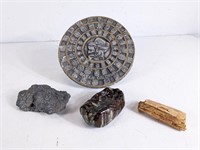 (1) Mayan Stone Calendar Plaque Set