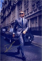 Autograph  James Bond 007 Photo