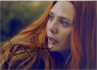 Autograph  Elizabeth Olsen Photo