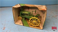 Ertl, 1934 JD model A, 1/16 scale diecast tractor