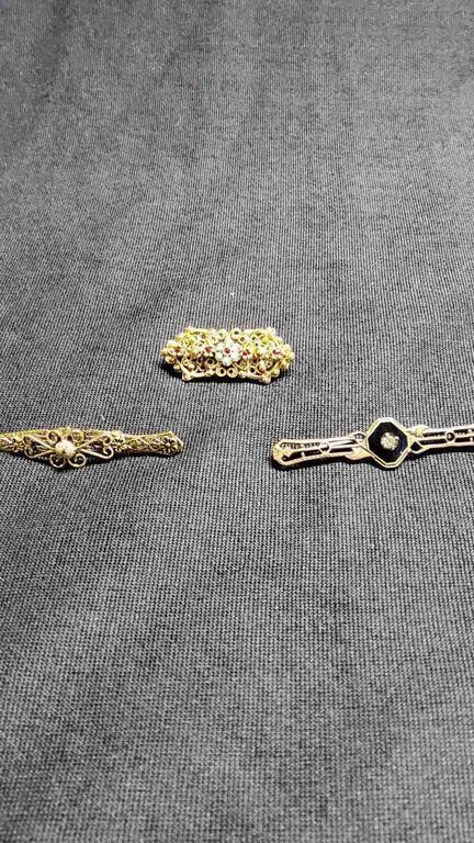 3 Vintage Brooches