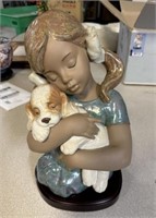 LLADRO Gabrieala Girl Holding Puppy