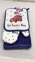 F10) NEW 4PC KITCHEN TOWEL SET FOR THE 4TH!