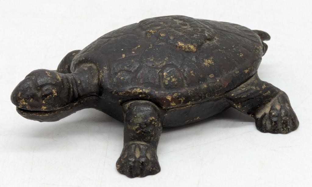 (R) Cast iron turtle box (5.5" long) from Garland