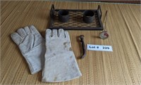 HEAVY BBQ GRILL WITH GLOVES, THERMOSTAT, AND GRILL