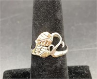 Sterling Silver Tri-Design Vine Design Ring