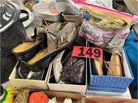 Assorted womens shoes & belts