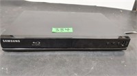 Samsung DVD player Powers on As is