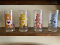 (4) 1983 Care Bears Pizza Hut Collector Glasses
