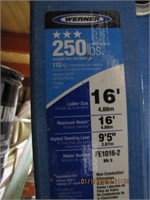 Werner 250lb 16' fiberglass extension ladder