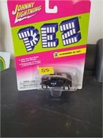 NIB Johnny Lightening Pez car