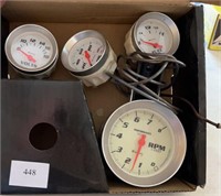 Set of EQUUS gauges