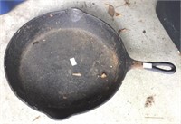 Cast Iron Skillet - 10in Marked