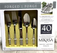 Mikasa Forged Pinch Utensil Set