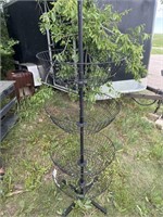 Metal display basket stand 5’10” tall