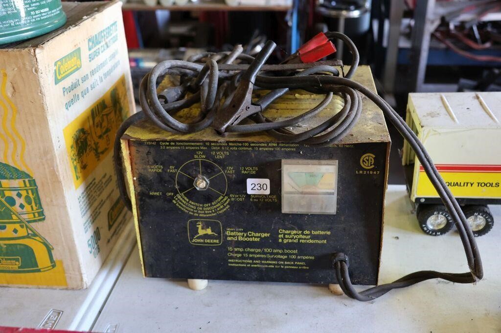 JOHN DEERE BATTERY CHARGER