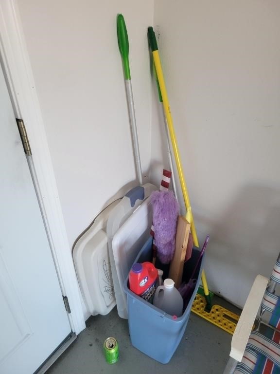 Lot of Cleaning Supplies, Duster