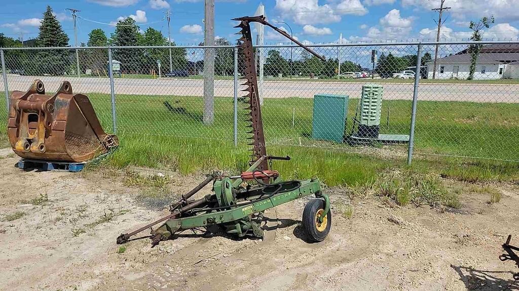 8FT 3PTH John Deere Sickle Mower