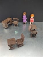 Annie & Miss Hannigan Dolls w Furniture