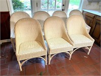 7pcs- Wicker dining / patio chairs-good condition