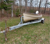 13.5 Ft Fibreglass Boat, Johnson 20 Motor and the