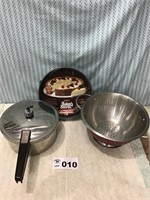 Pressure cooker with weight, cheese cake pan and
