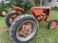 CASE VAC TRACTOR GREAT SHAPE STRONG RUNNER